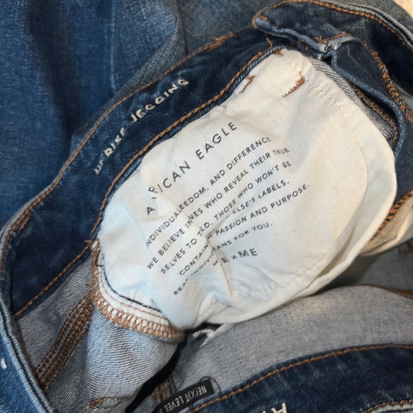 American Eagle Hi-Rise Skinny Jeans/ Jeggings - Picture 4 of 5